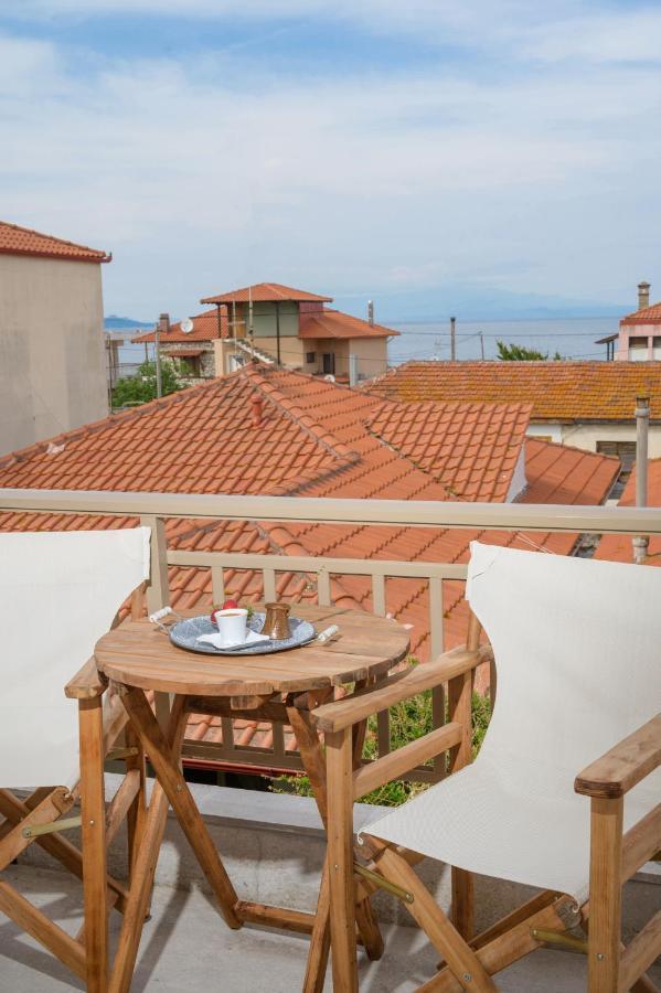 Sand Rooms To Let Nea Roda Exterior photo